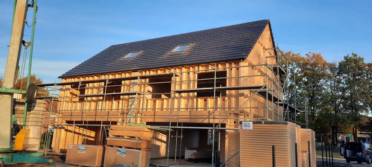 Afgewerkte nieuwbouwwoning in Lommel, klaar voor oplevering